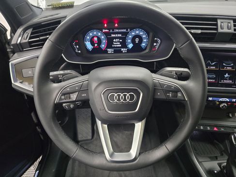 Certified 2025 Audi Q3 2.0T Premium w/ Convenience Package image 14