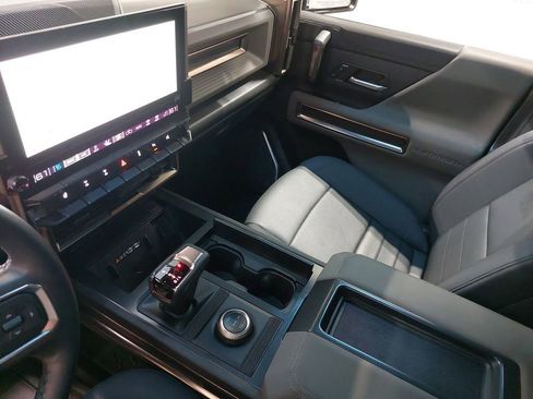 Used 2024 GMC Hummer EV 3X w/ Omega Edition image 25