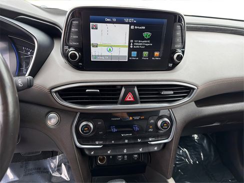 Used 2019 Hyundai Santa Fe FWD image 15
