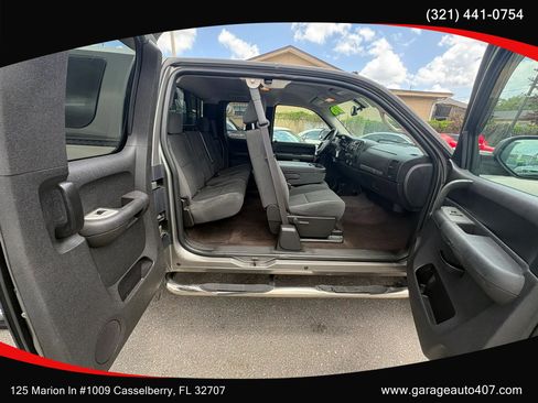 Used 2008 Chevrolet Silverado 2500 LT w/ 1LT Convenience Package AWD/4WD image 28