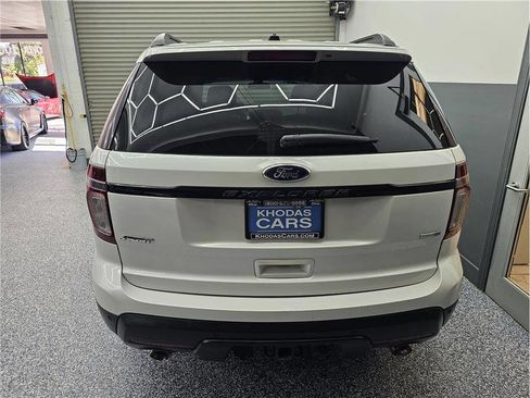 Used 2014 Ford Explorer Sport w/ Equipment Group 401A image 4