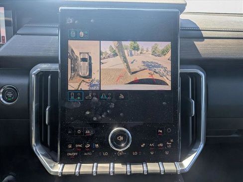 New 2025 GMC Acadia Denali image 13