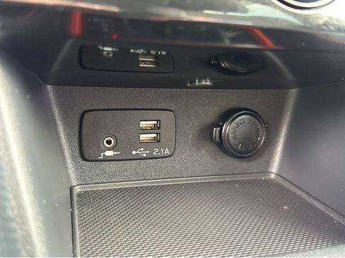 Used 2019 Subaru Forester Sport image 9