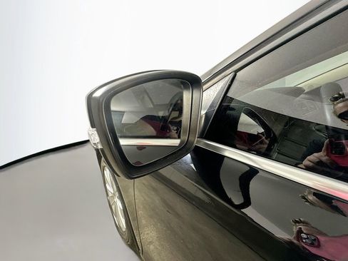 Used 2015 Volkswagen Jetta SE FWD image 36