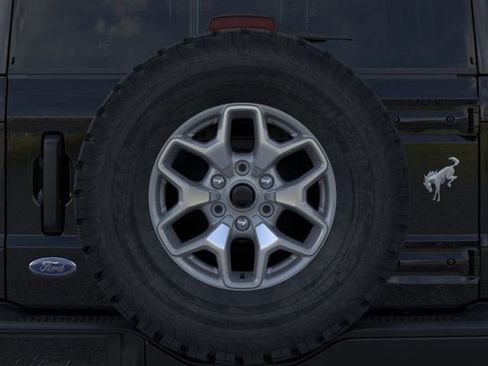 New 2025 Ford Bronco Badlands image 24