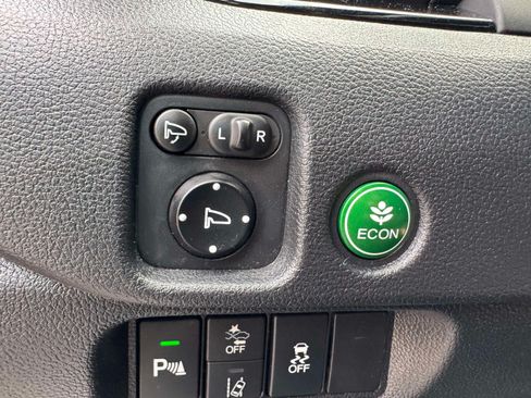 Used 2021 Honda Pilot Black Edition image 25