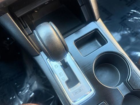 Used 2017 Subaru Outback 3.6R Touring image 17