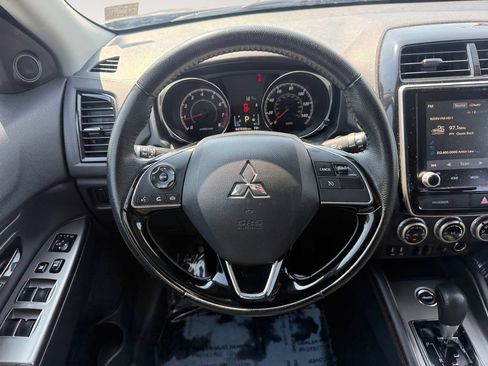 Used 2024 Mitsubishi Outlander Sport SE AWD/4WD image 12