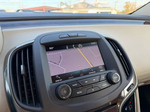 Used 2014 Buick LaCrosse Premium w/ Driver Confidence Package image 11