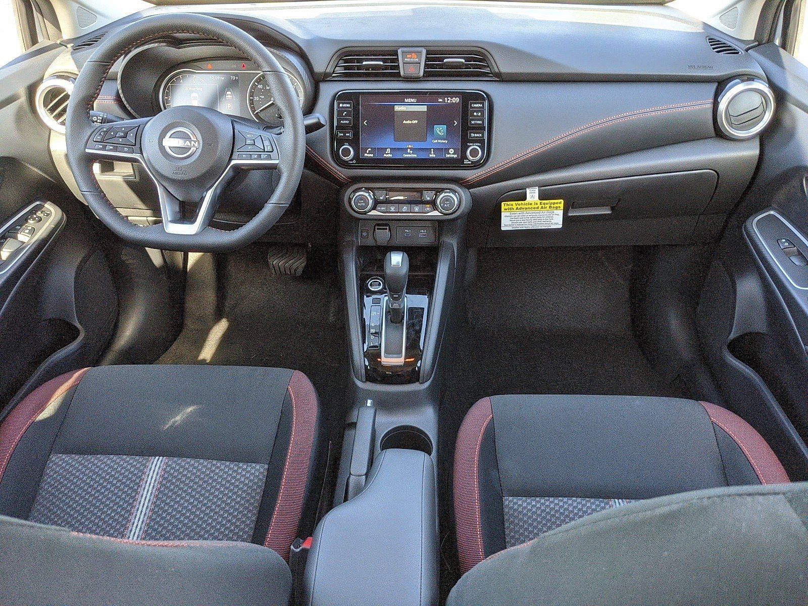 New 2025 Nissan Versa SR w/ Trunk Package FWD image 11