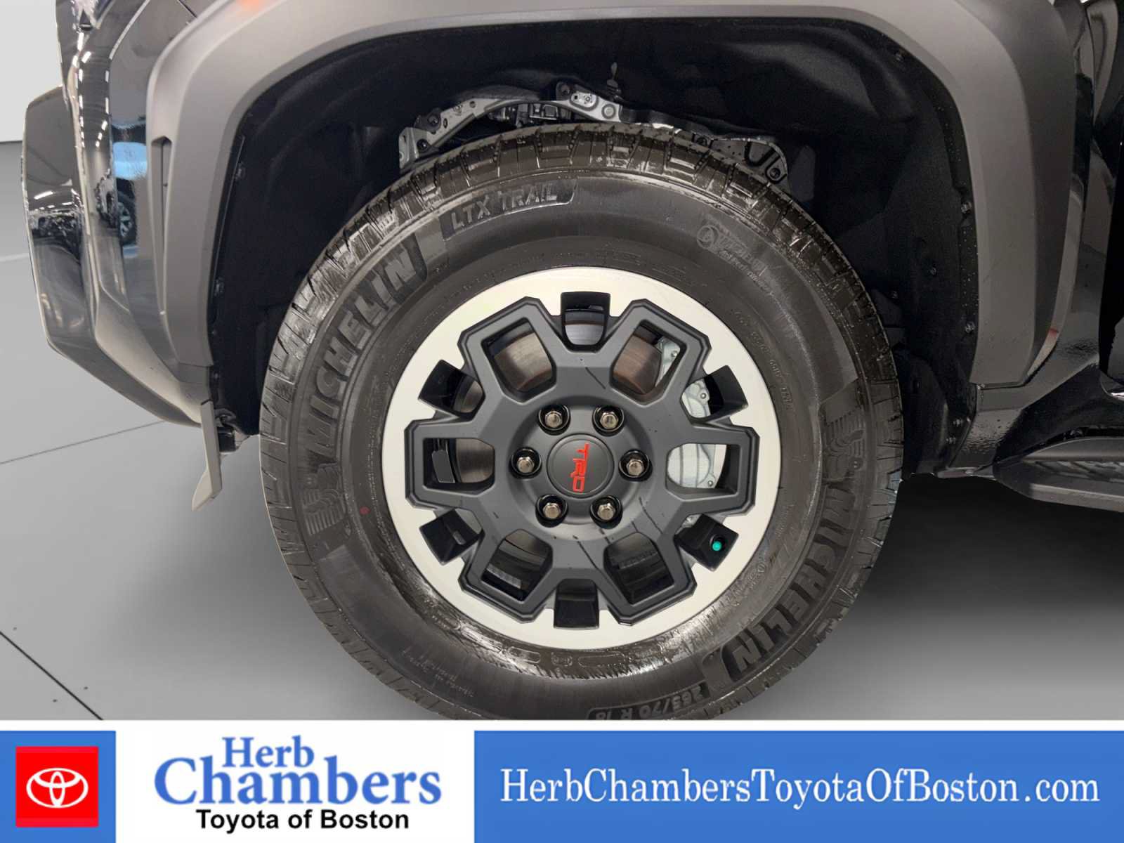 Used 2026 Toyota 4Runner TRD Off-Road Premium AWD/4WD image 8