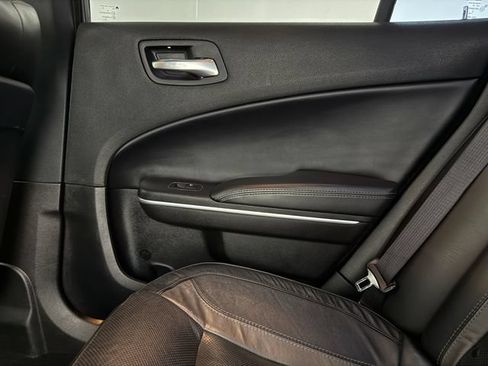Used 2022 Dodge Charger SXT w/ Leather Interior Group RWD image 32