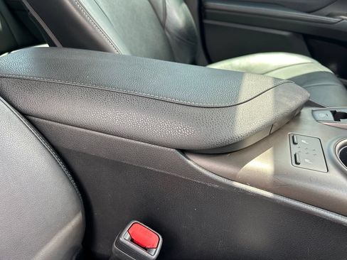 Used 2021 Toyota Camry XSE FWD image 37