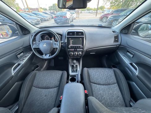 Used 2020 Mitsubishi Outlander Sport SE image 15