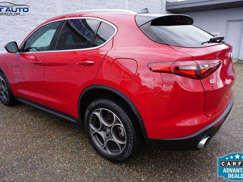 Used 2018 Alfa Romeo Stelvio AWD w/ Cold Weather Package image 8
