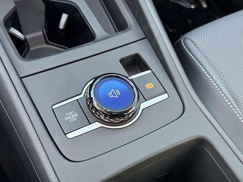 New 2026 Volkswagen Tiguan SE image 26