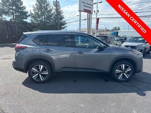 Certified 2024 Nissan Rogue SL AWD/4WD image 9