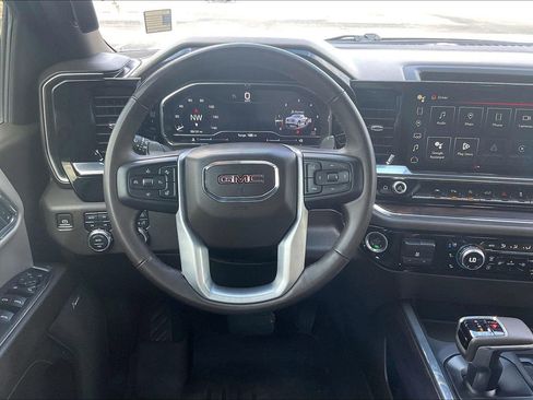 Used 2024 GMC Sierra 1500 SLT w/ SLT Premium Plus Package image 5