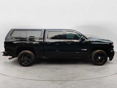 Used 2018 Chevrolet Silverado 1500 LTZ Z71 w/ LTZ Plus Package AWD/4WD image 4