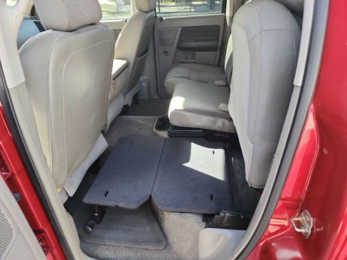 Used 2006 Dodge Ram 2500 Truck SLT image 36