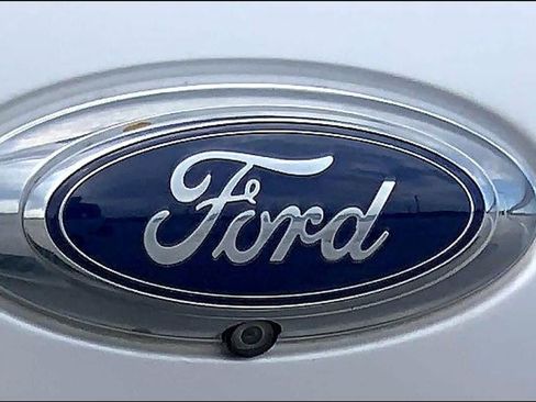 Used 2014 Ford F150 XLT w/ Equipment Group 302A Luxury AWD/4WD image 10