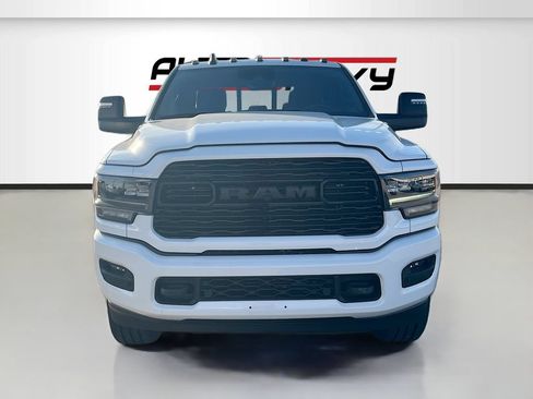 Used 2024 RAM 2500 Limited AWD/4WD image 2