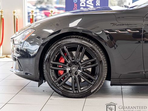 Used 2024 Maserati Ghibli Modena Q4 AWD/4WD image 7
