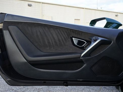 Used 2015 Lamborghini Huracan LP 610-4 image 20