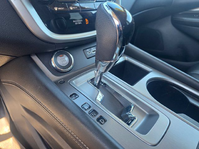 Used 2023 Nissan Murano SV FWD image 19