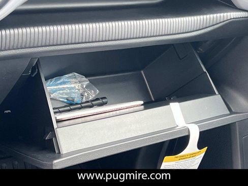 New 2025 Ford Ranger XL w/ Trailer Tow Package image 29