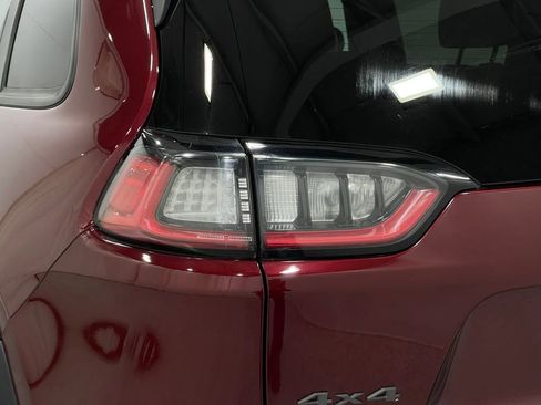 Used 2021 Jeep Cherokee Trailhawk w/ Trailer Tow Group image 34