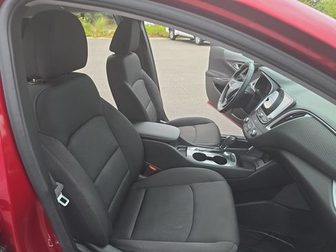 Used 2019 Chevrolet Malibu RS w/ LPO, Convenience Package 1 FWD image 13