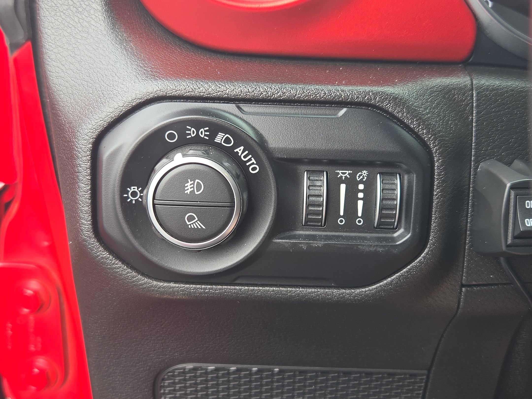 Used 2020 Jeep Gladiator Rubicon AWD/4WD image 19