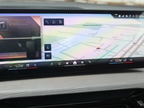 New 2026 BMW i4 xDrive40i w/ M Sport Package image 17