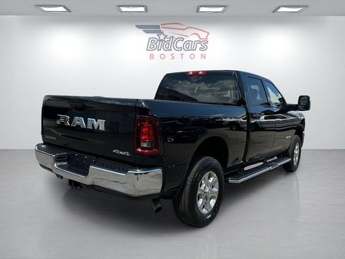 Used 2025 RAM 2500 Big Horn AWD/4WD image 4