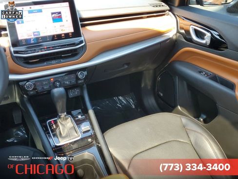 Certified 2024 Jeep Compass Limited w/ Elite Group AWD/4WD image 16