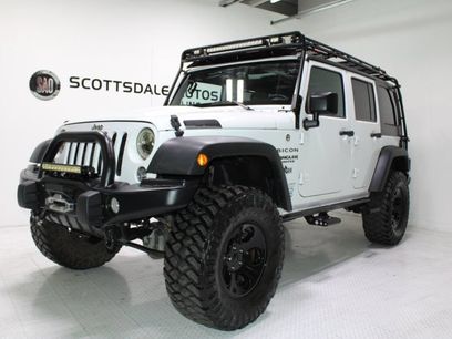 Used 2015 Jeep Wrangler Unlimited Rubicon w/ Connectivity Group