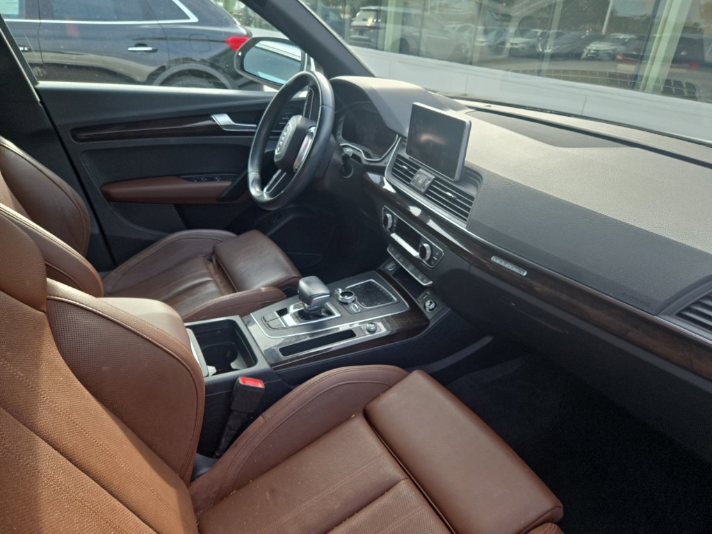 Used 2018 Audi Q5 2.0T Premium Plus AWD/4WD image 2