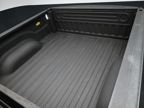 Used 2018 RAM 1500 Big Horn image 42