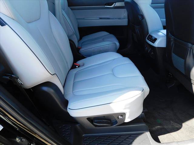 Used 2025 Hyundai Palisade SEL FWD image 28