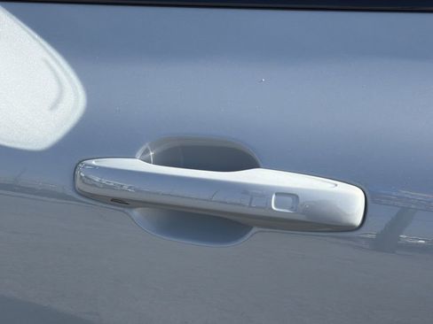 Used 2024 Volvo XC60 T8 Ultimate w/ Climate Package image 34