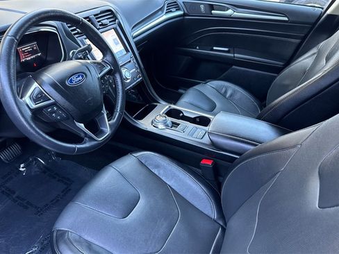 Used 2020 Ford Fusion Energi Titanium image 10