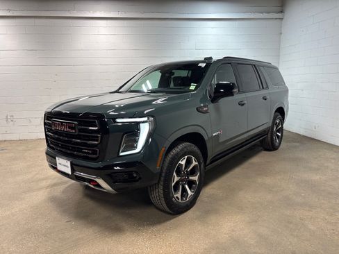 Used 2026 GMC Yukon XL AT4 Ultimate AWD/4WD image 1