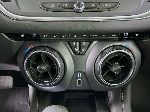 Used 2023 Chevrolet Blazer LT w/ Convenience Package image 24