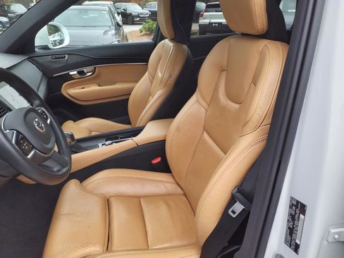 Certified 2022 Volvo XC90 T6 Inscription w/ Advanced Package image 18