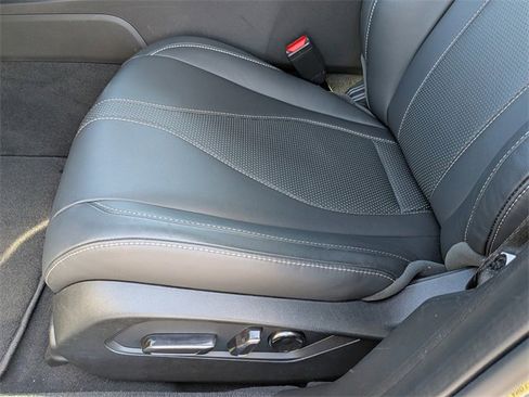 Used 2025 Acura TLX w/ Technology Package image 22