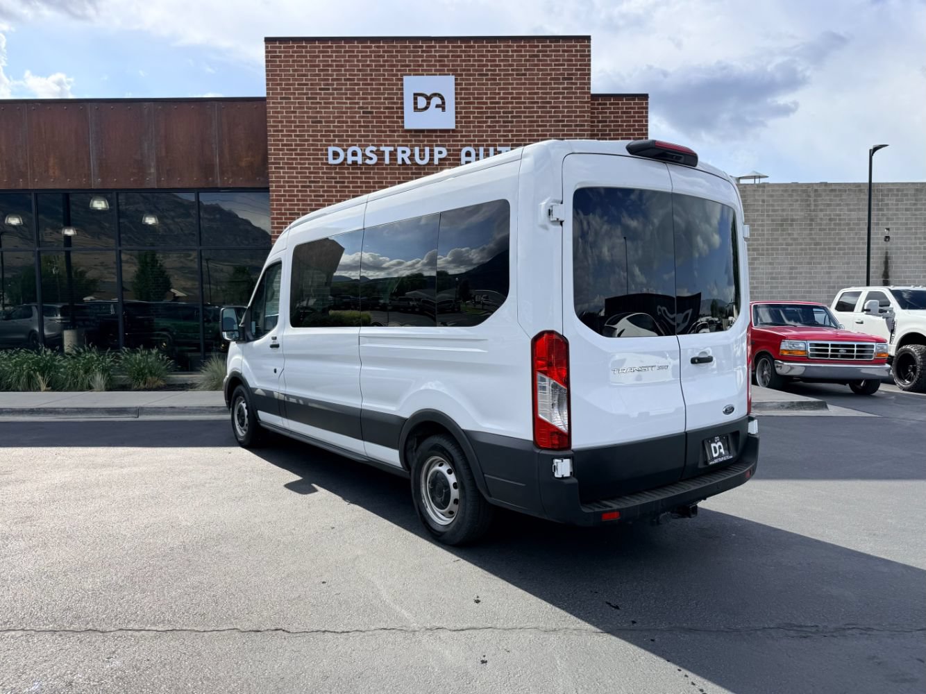 Used 2022 Ford Transit 350 XL RWD image 6