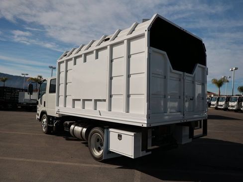 New 2024 Chevrolet Low Cab Forward 5500XD RWD image 17