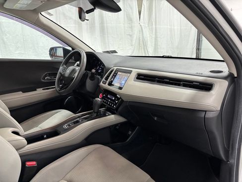 Used 2019 Honda HR-V EX image 59