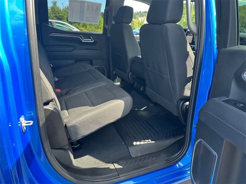 Used 2025 Chevrolet Silverado 1500 LT image 27